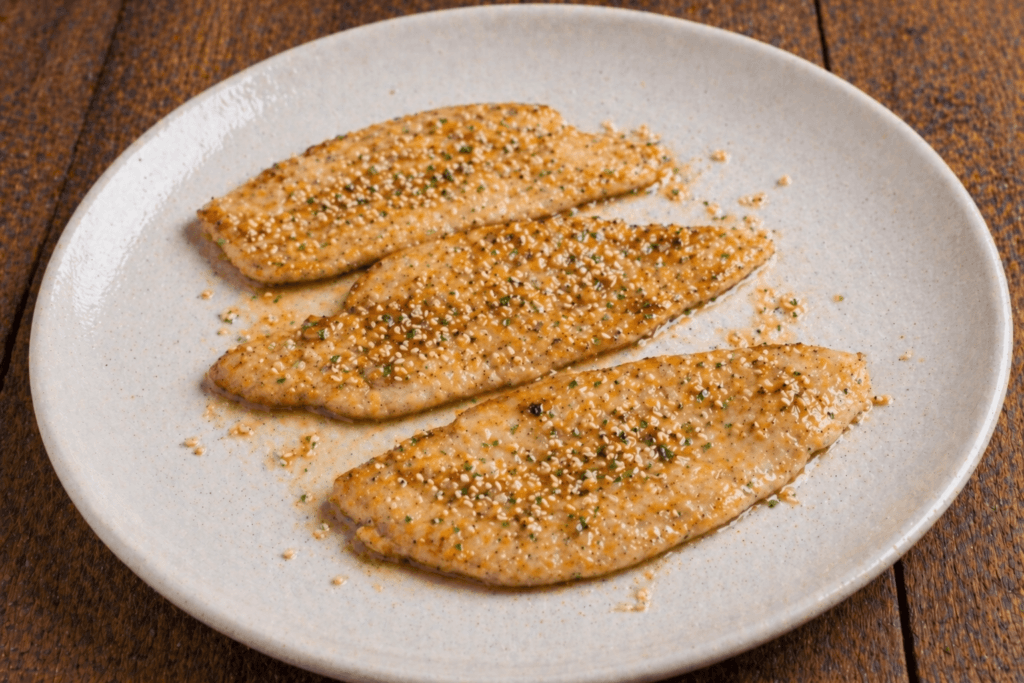 Petto di pollo ai semi di sesamo